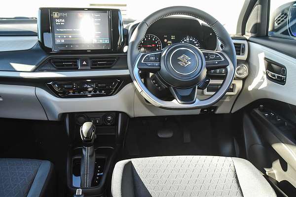 2025 Suzuki Swift Hybrid Plus UZ