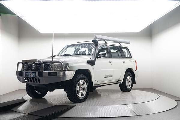 2010 Nissan Patrol ST GU 7