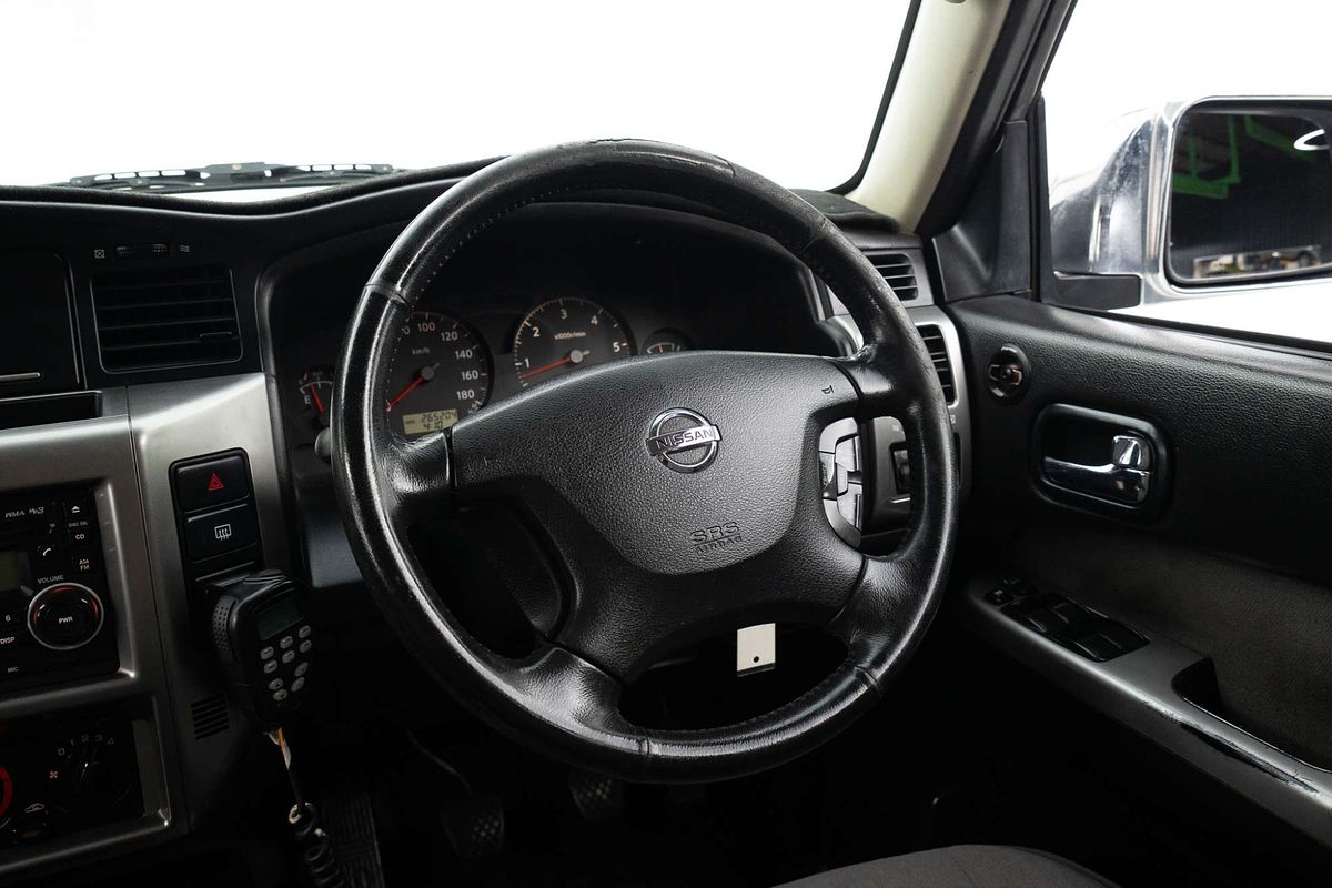 2010 Nissan Patrol ST GU 7