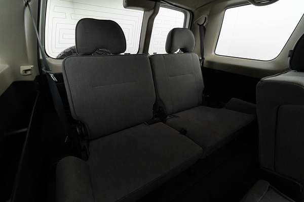 2010 Nissan Patrol ST GU 7