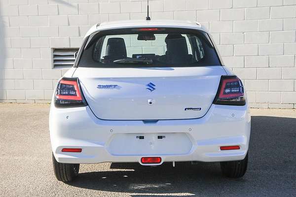 2025 Suzuki Swift Hybrid UZ