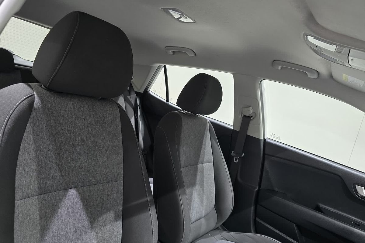 2022 Kia Stonic S YB