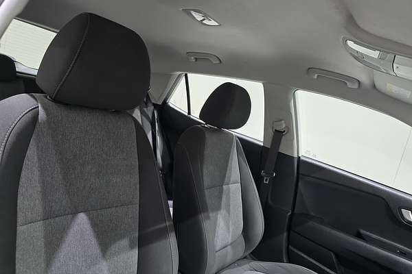 2022 Kia Stonic S YB