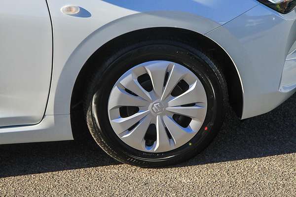 2025 Suzuki Swift Hybrid UZ