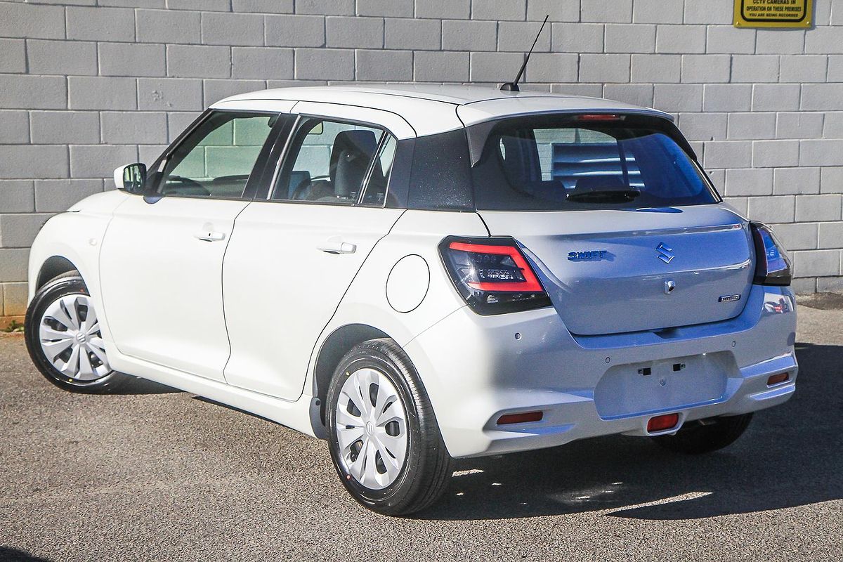 2025 Suzuki Swift Hybrid UZ