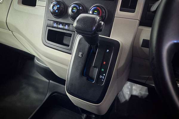 2022 Toyota Hiace GDH300R LWB