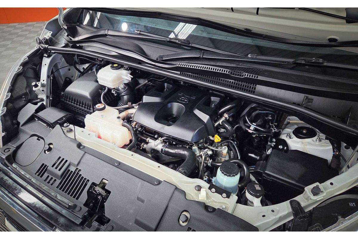 2022 Toyota Hiace GDH300R LWB