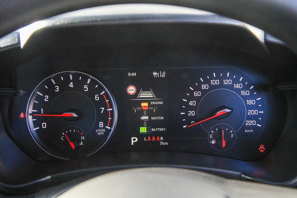 2025 Suzuki Swift Hybrid UZ