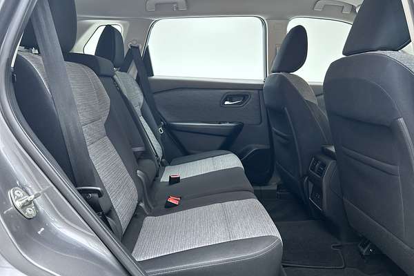 2023 Nissan X-TRAIL ST T33