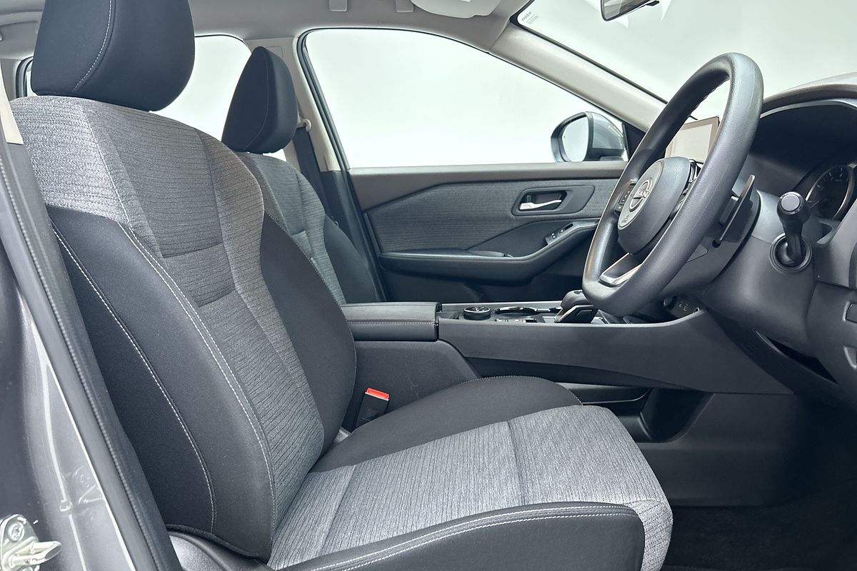 2023 Nissan X-TRAIL ST T33