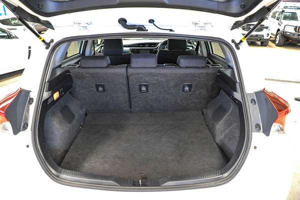 2016 Toyota Corolla Ascent Sport ZRE182R