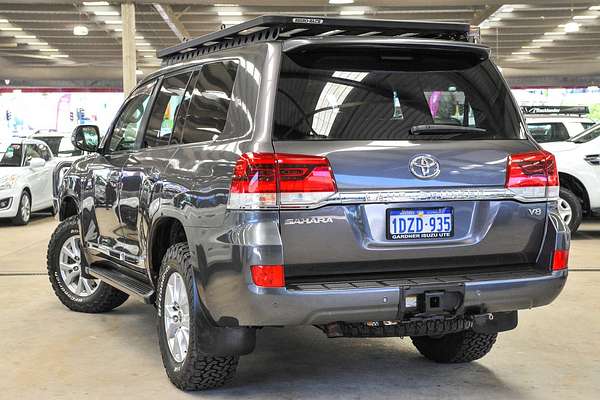 2017 Toyota Landcruiser Sahara VDJ200R