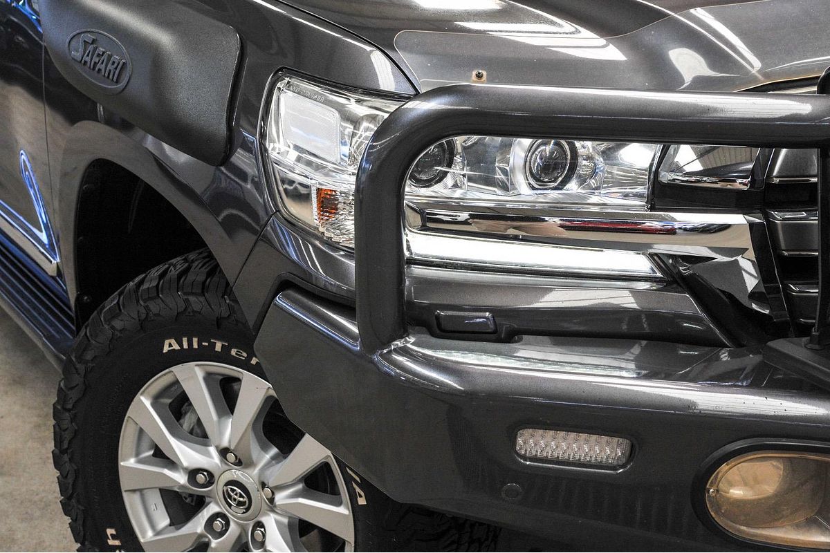 2017 Toyota Landcruiser Sahara VDJ200R