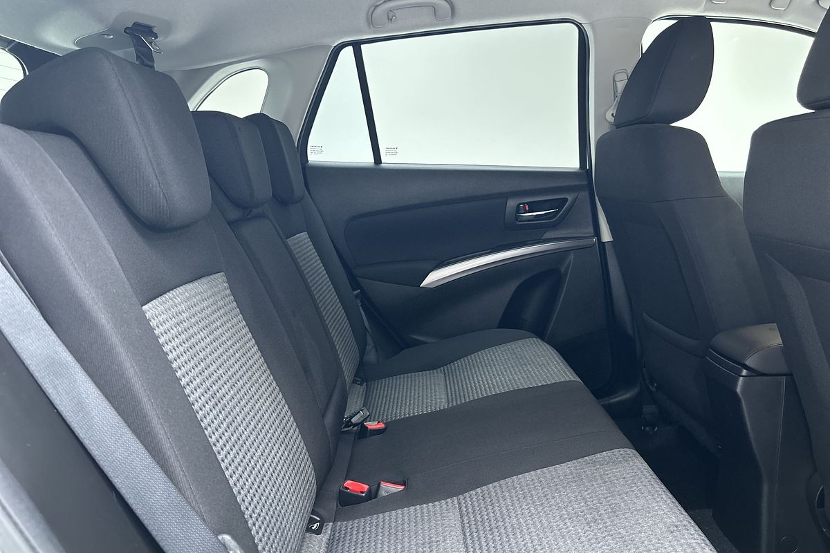 2023 Suzuki S-Cross JYB