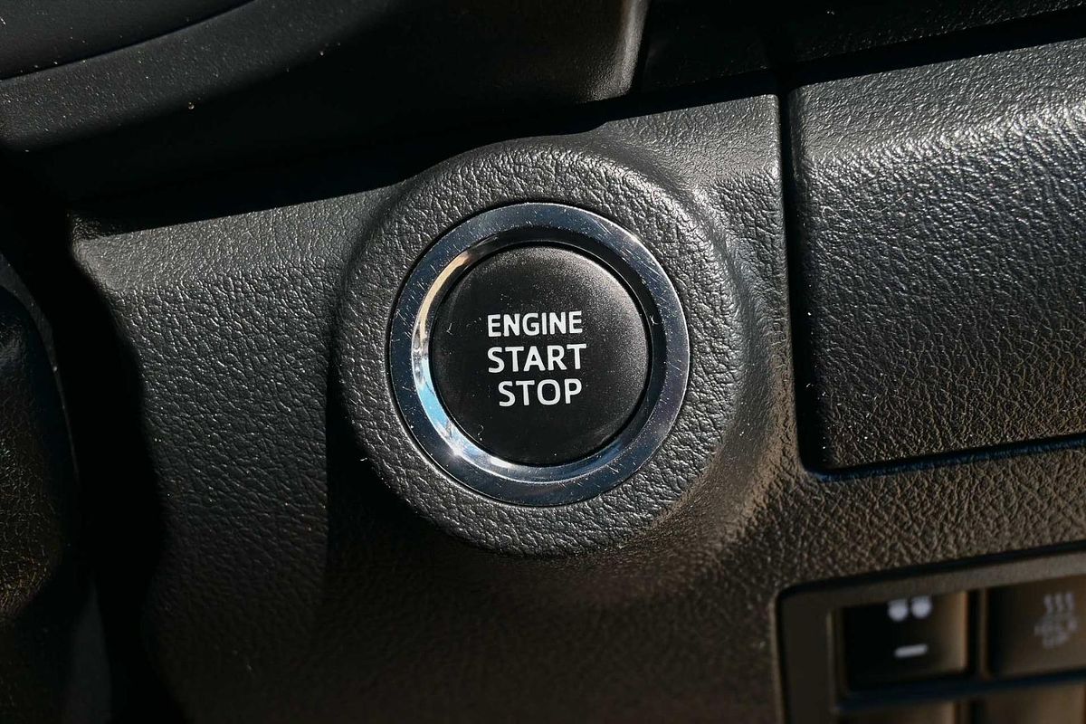 2021 Toyota Hilux Rogue GUN126R 4X4