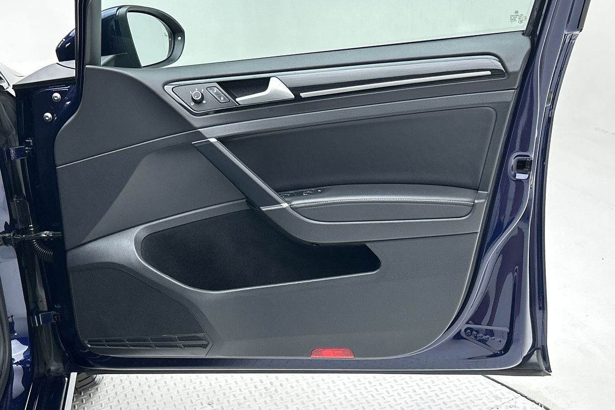 2017 Volkswagen Golf 110TDI Highline 7.5