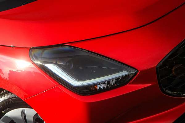 2025 Suzuki Swift Hybrid UZ