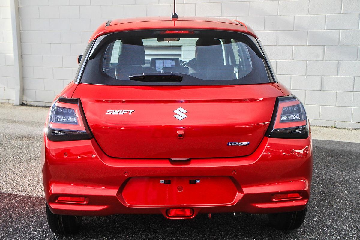 2025 Suzuki Swift Hybrid UZ