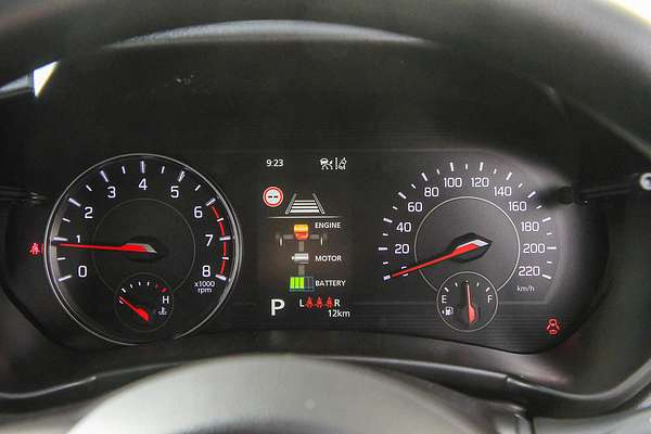 2025 Suzuki Swift Hybrid UZ