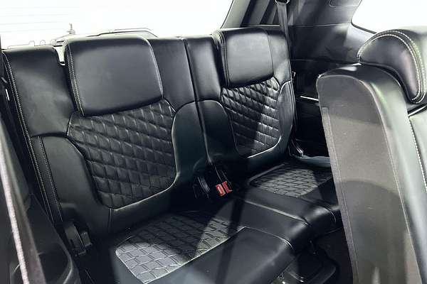 2024 Ford Everest Platinum 3.0L