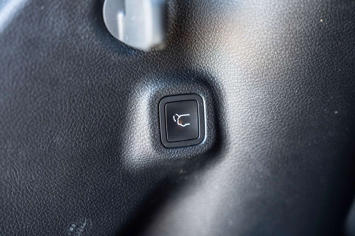 2021 Jeep Compass S-Limited M6