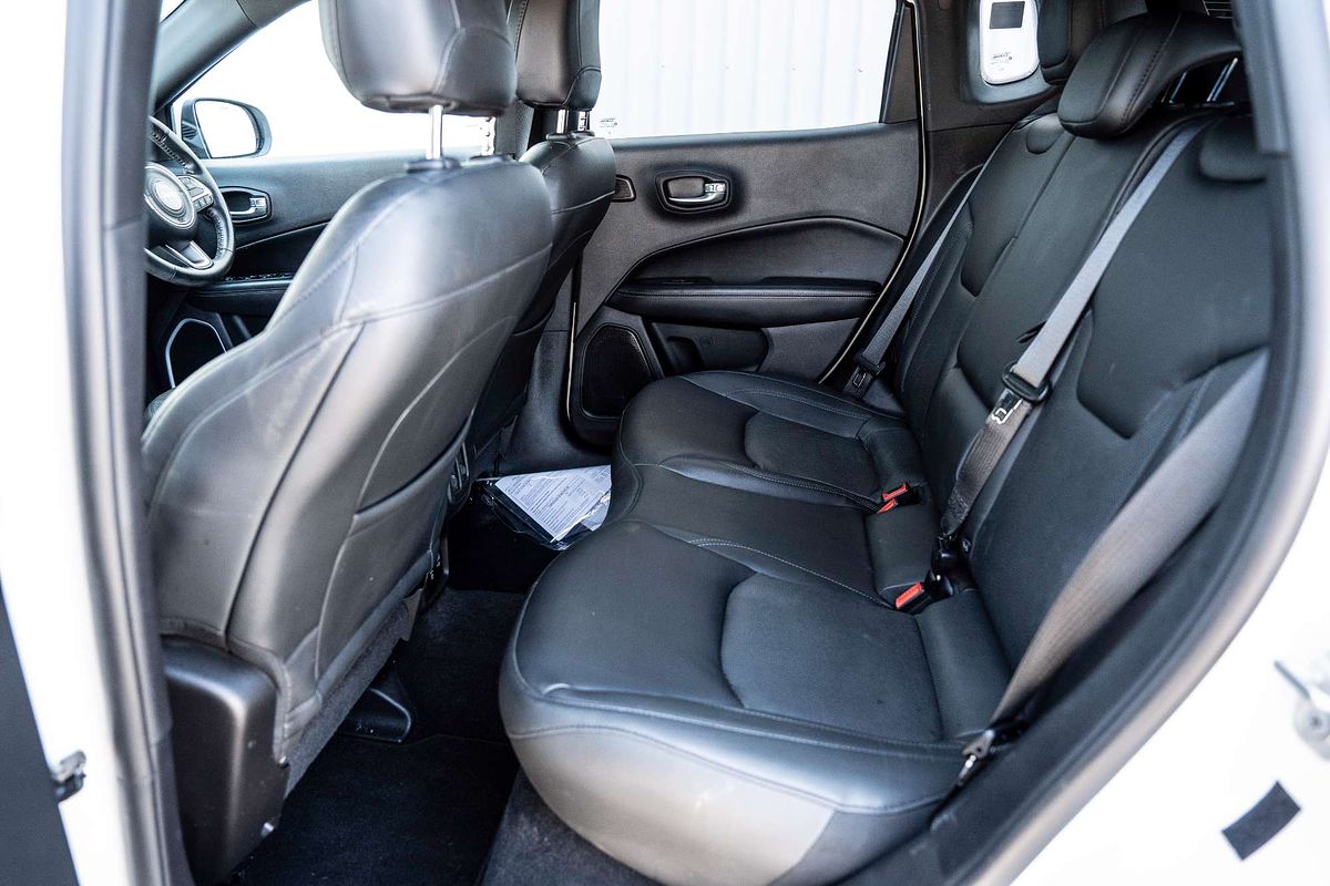 2021 Jeep Compass S-Limited M6