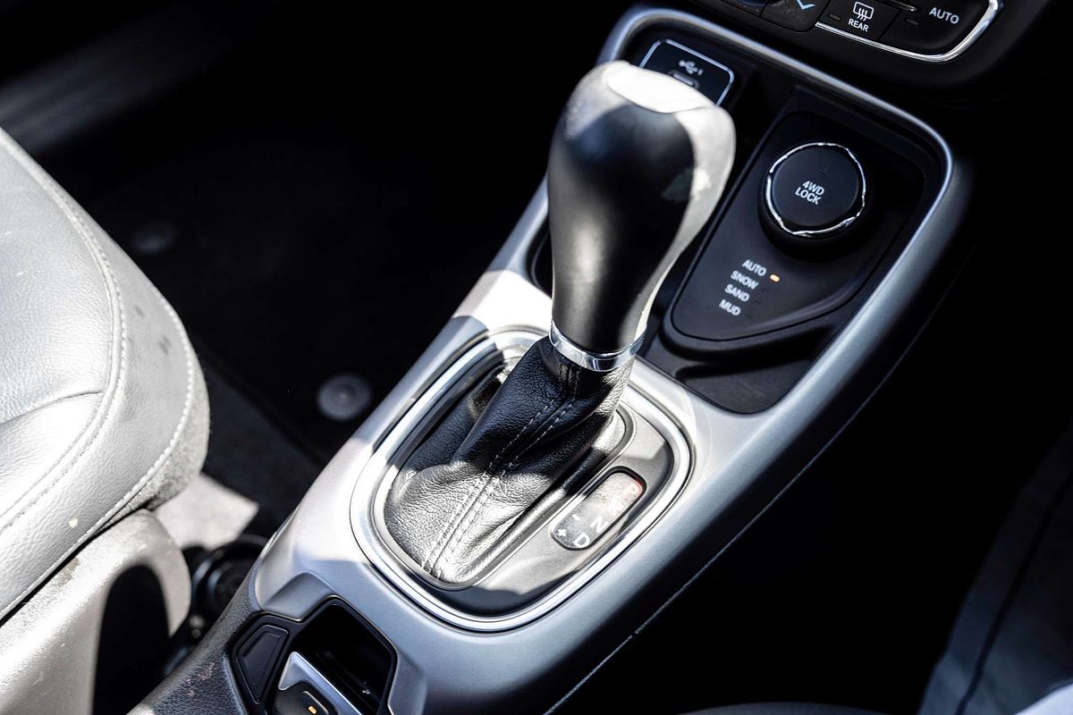 2021 Jeep Compass S-Limited M6