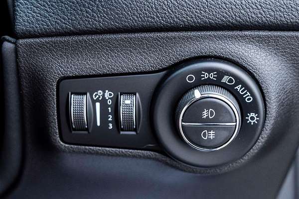 2021 Jeep Compass S-Limited M6