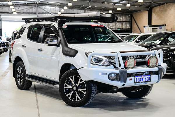 2020 Isuzu MU-X LS-T