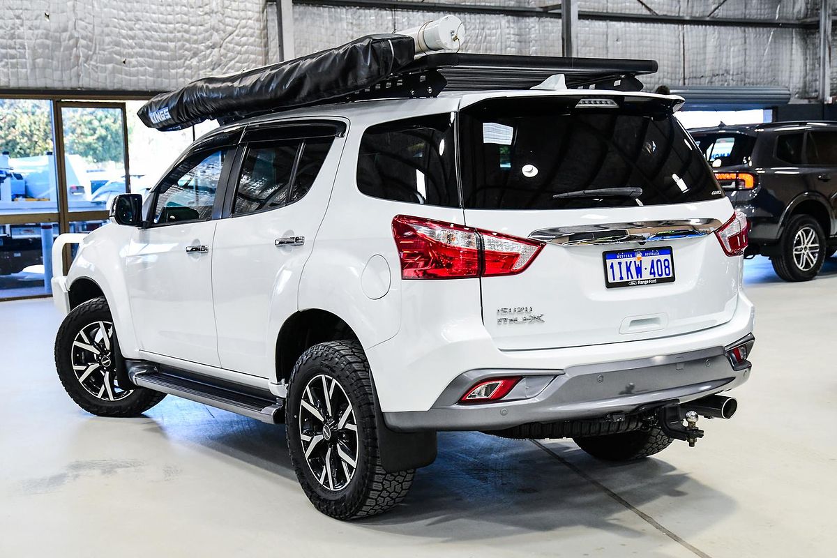 2020 Isuzu MU-X LS-T