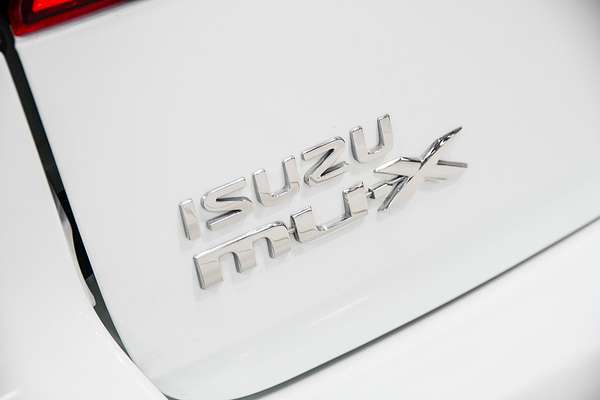 2020 Isuzu MU-X LS-T