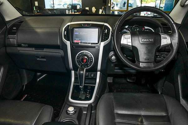 2020 Isuzu MU-X LS-T