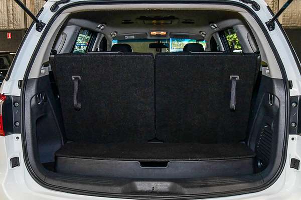 2020 Isuzu MU-X LS-T