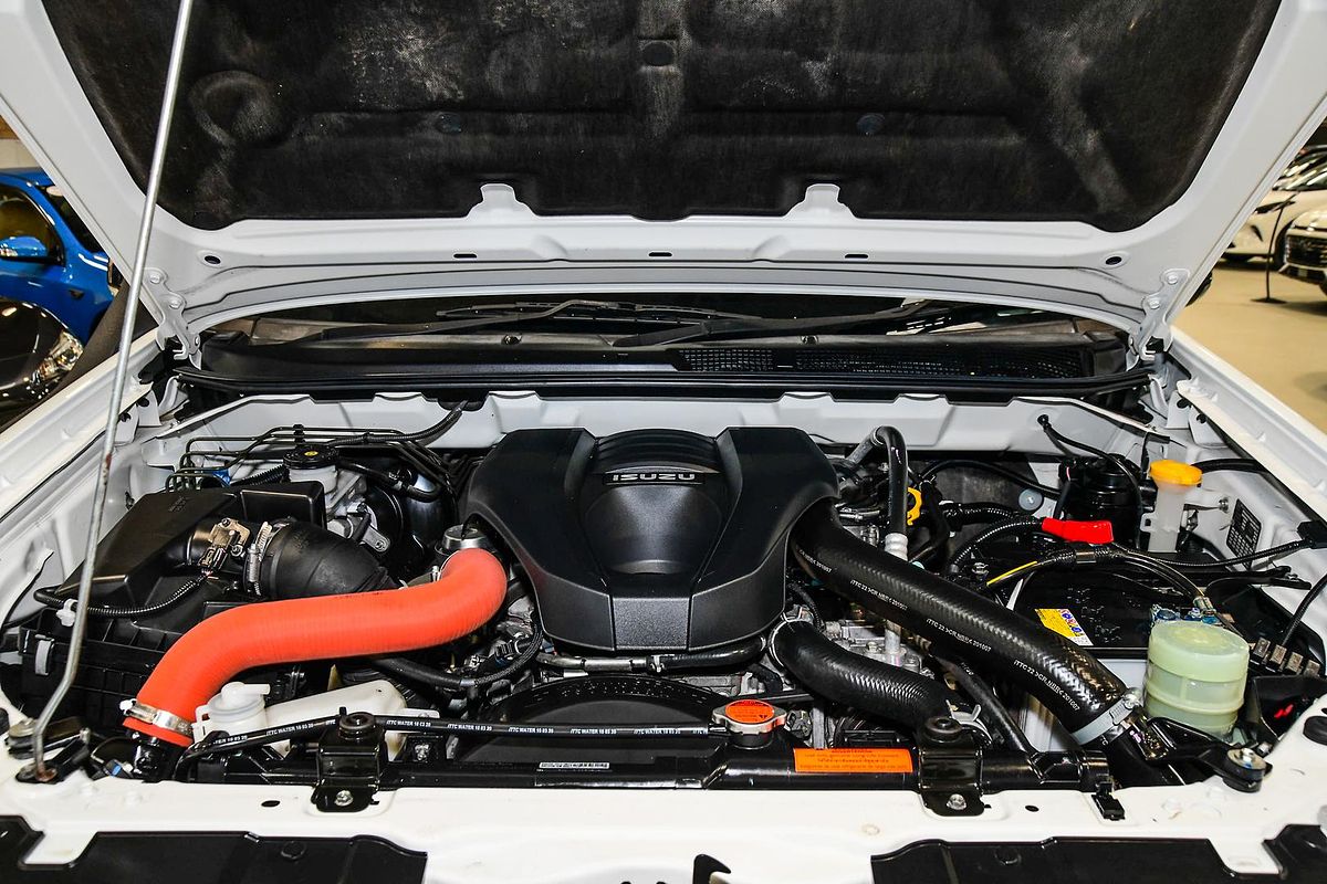 2020 Isuzu MU-X LS-T