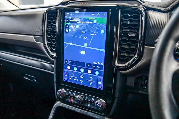 2024 Ford Everest Ambiente 2.0L