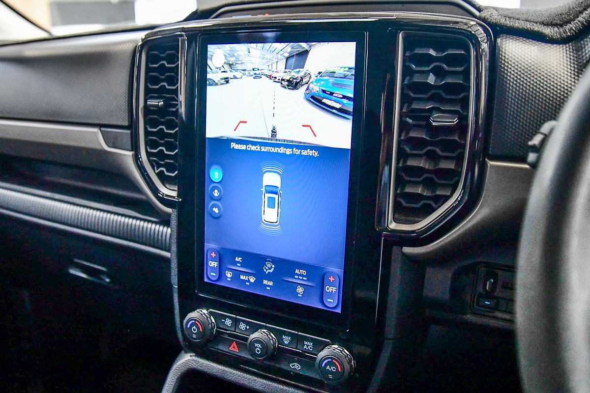 2024 Ford Everest Ambiente 2.0L