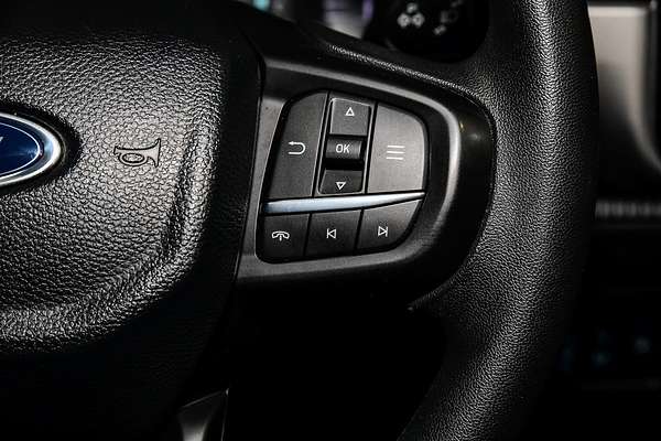 2024 Ford Everest Ambiente 2.0L