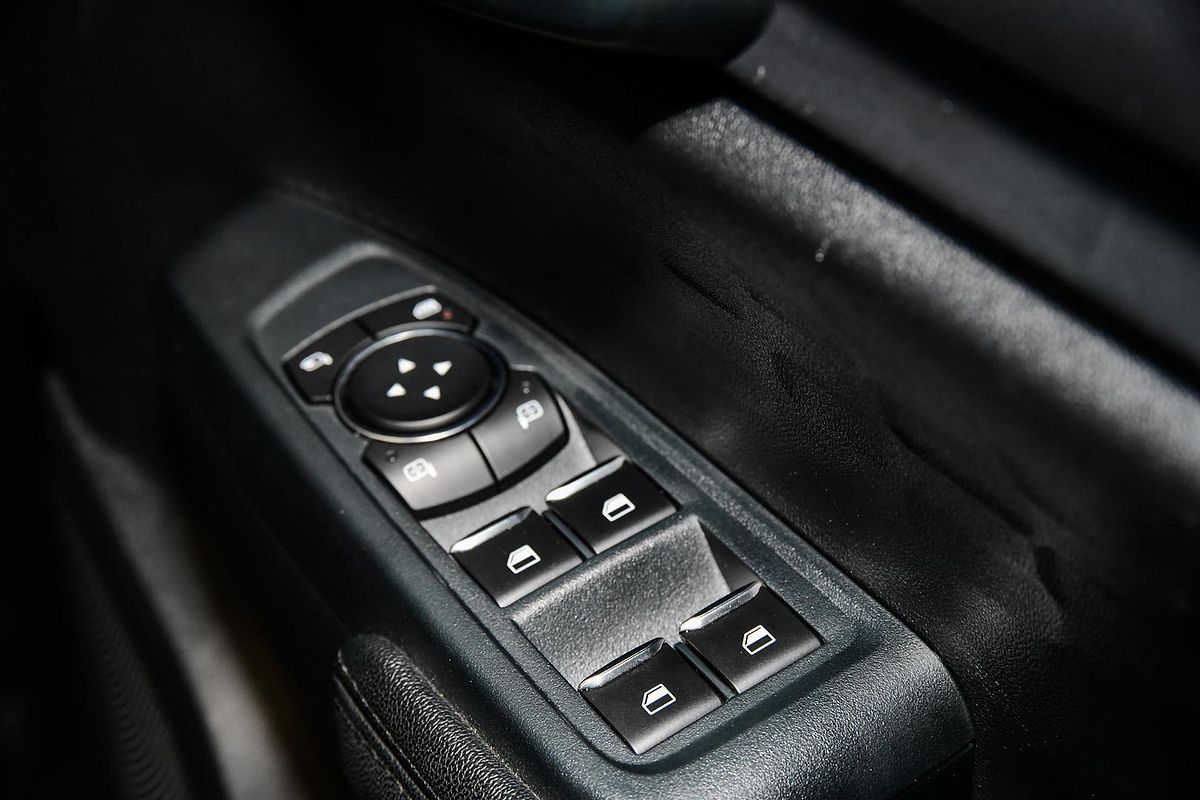 2024 Ford Everest Ambiente 2.0L