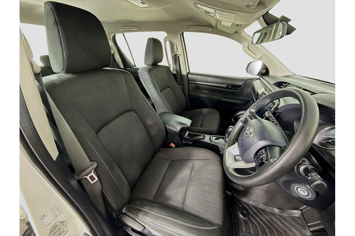 2022 Toyota Hilux SR GUN126R 4X4