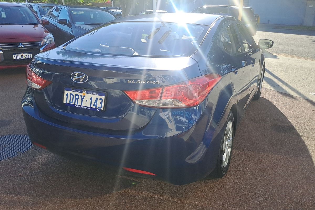 2011 Hyundai Elantra Active MD