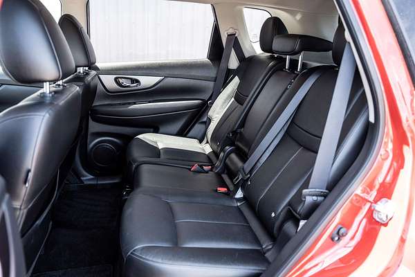 2016 Nissan X-TRAIL ST-L T32