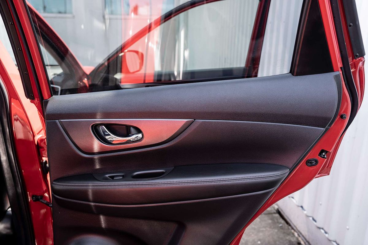 2016 Nissan X-TRAIL ST-L T32