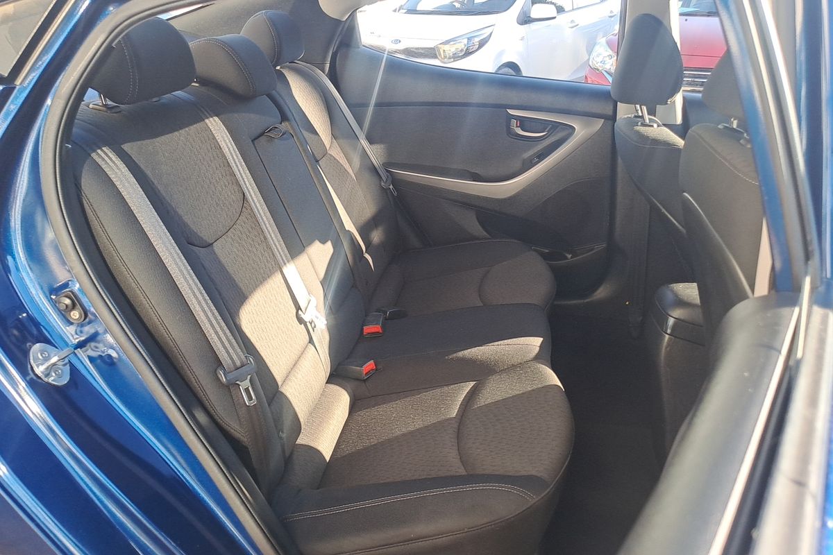 2011 Hyundai Elantra Active MD