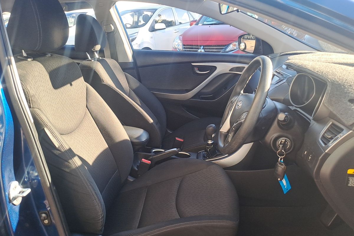 2011 Hyundai Elantra Active MD