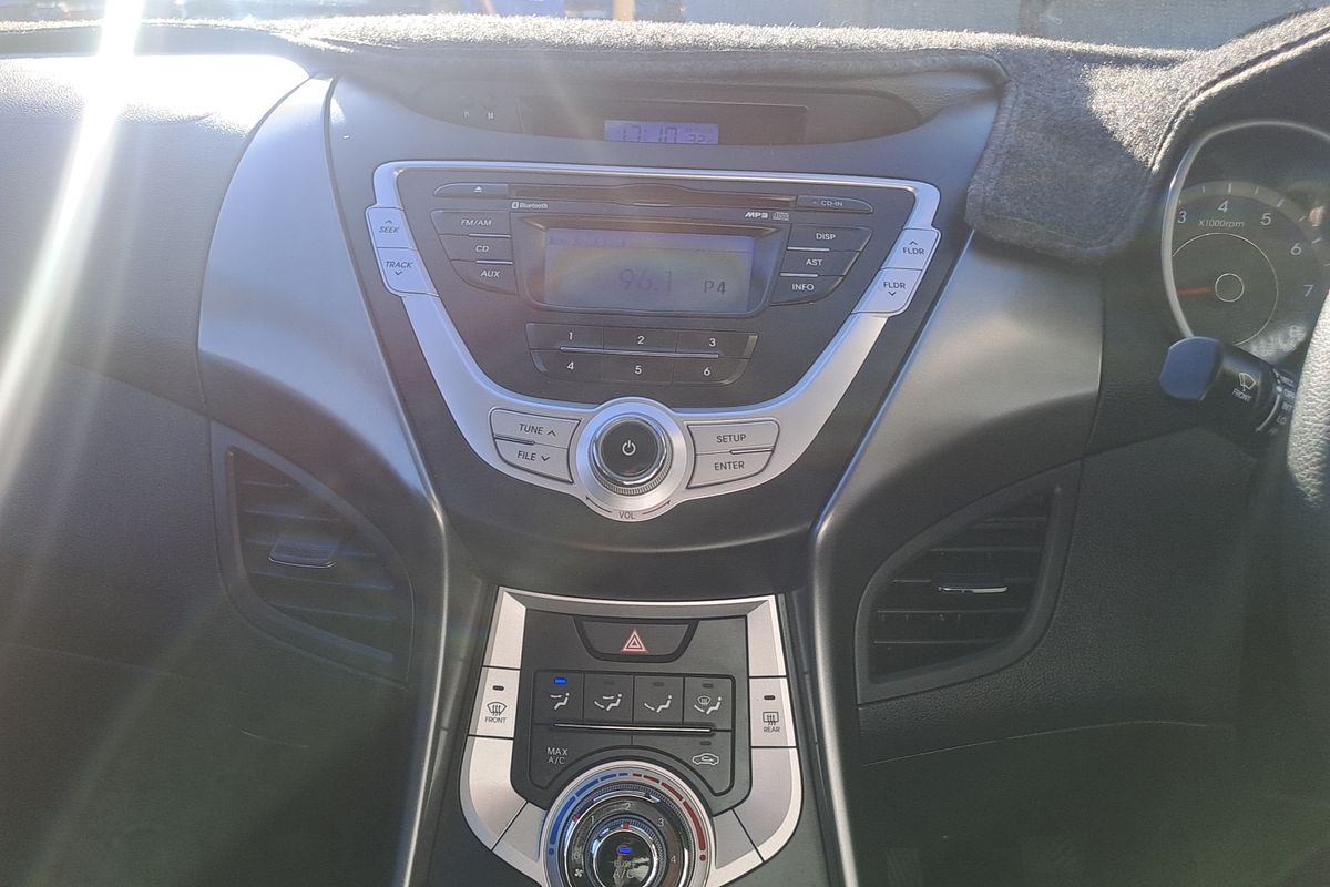 2011 Hyundai Elantra Active MD