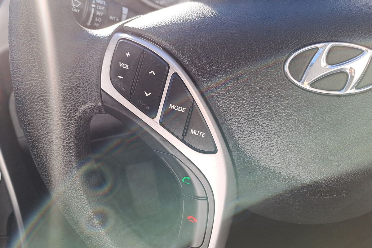 2011 Hyundai Elantra Active MD