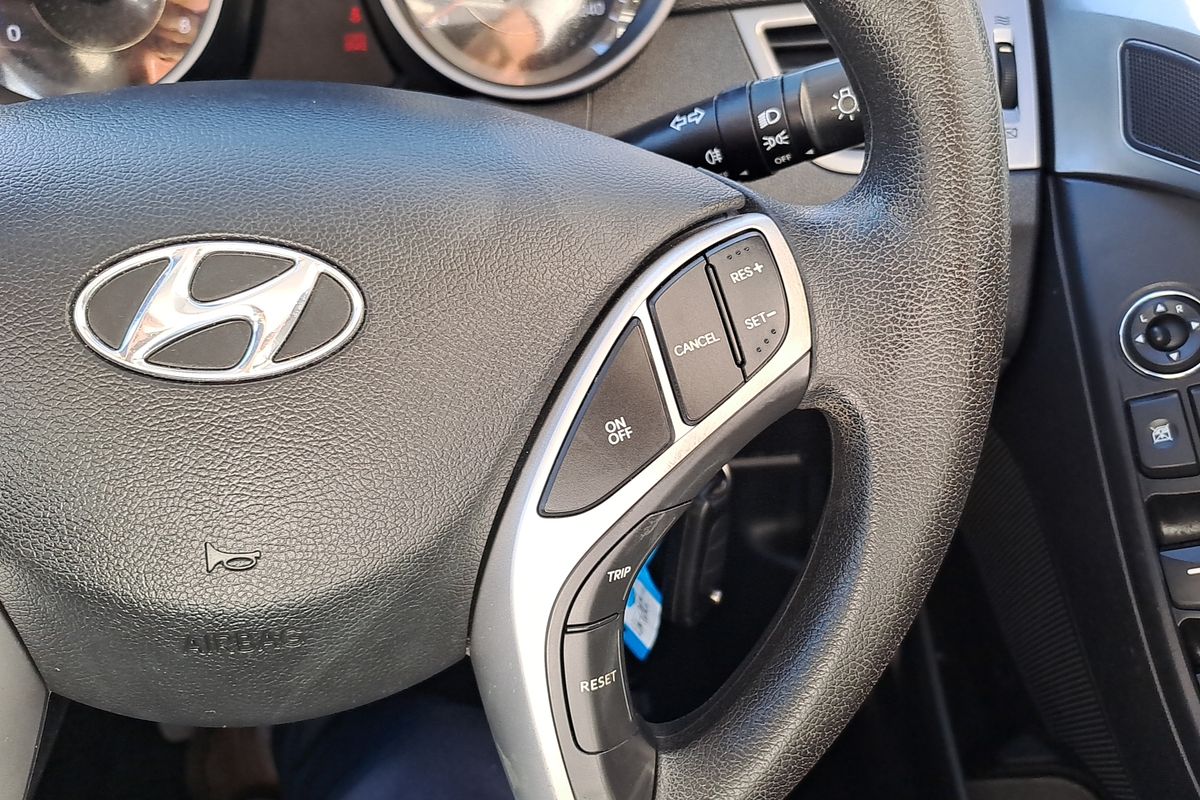 2011 Hyundai Elantra Active MD