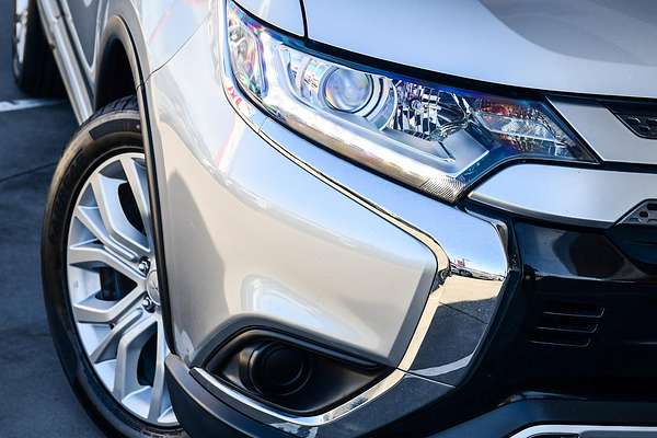 2019 Mitsubishi OUTLANDER ES 7 SEAT (2WD) ZL MY19