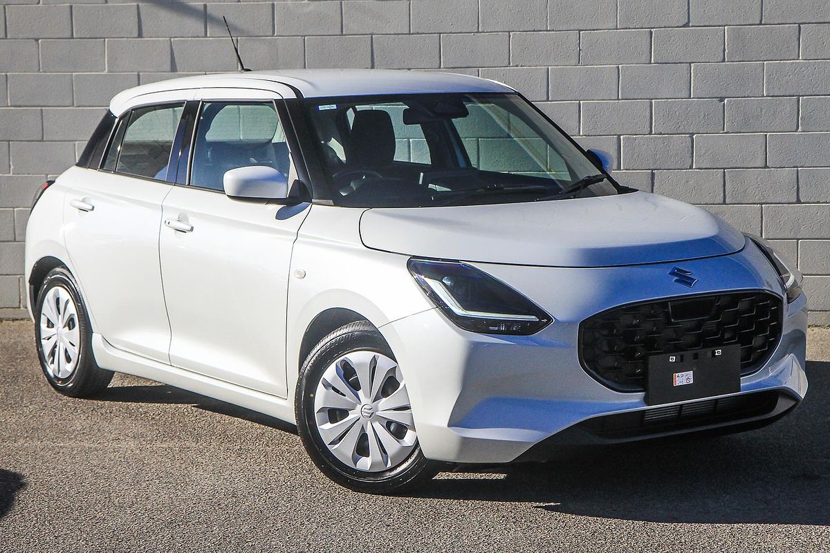 2025 Suzuki Swift Hybrid UZ