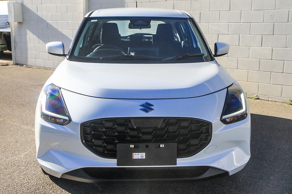 2025 Suzuki Swift Hybrid UZ